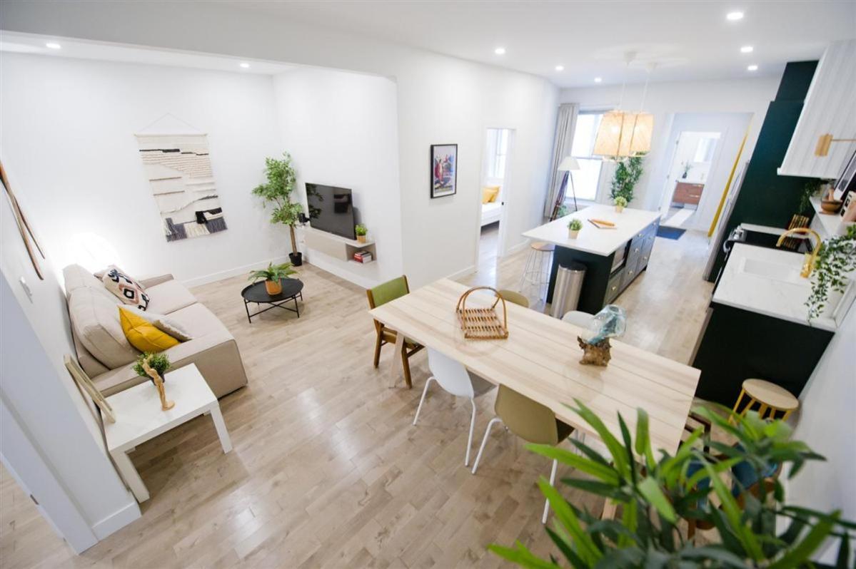 Frontenac Residences Apartment Montreal