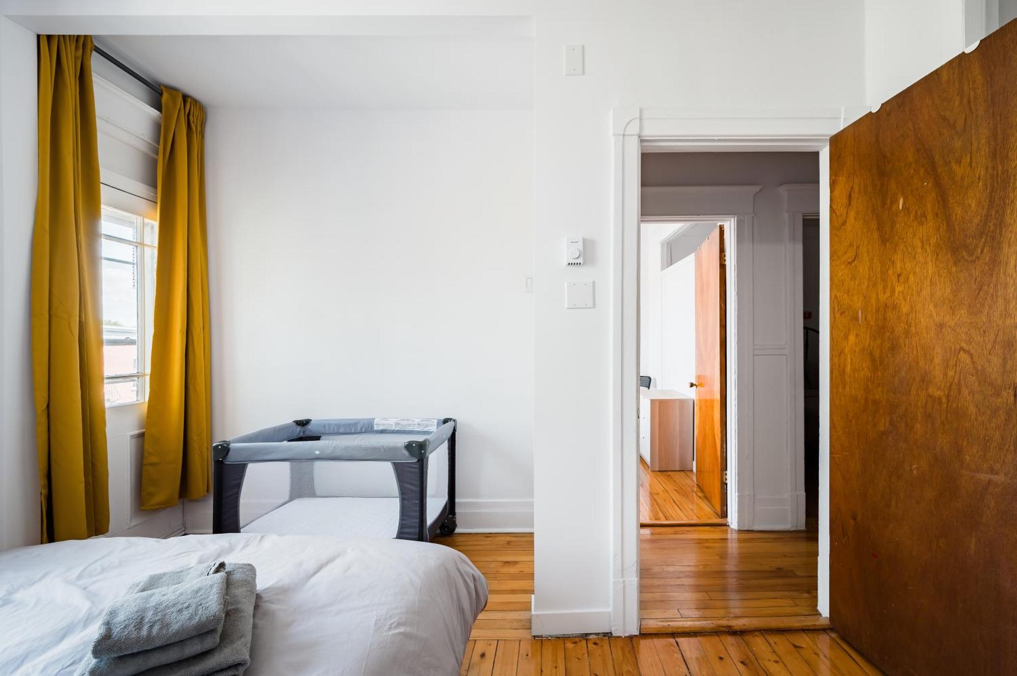 Frontenac Residences Apartment *