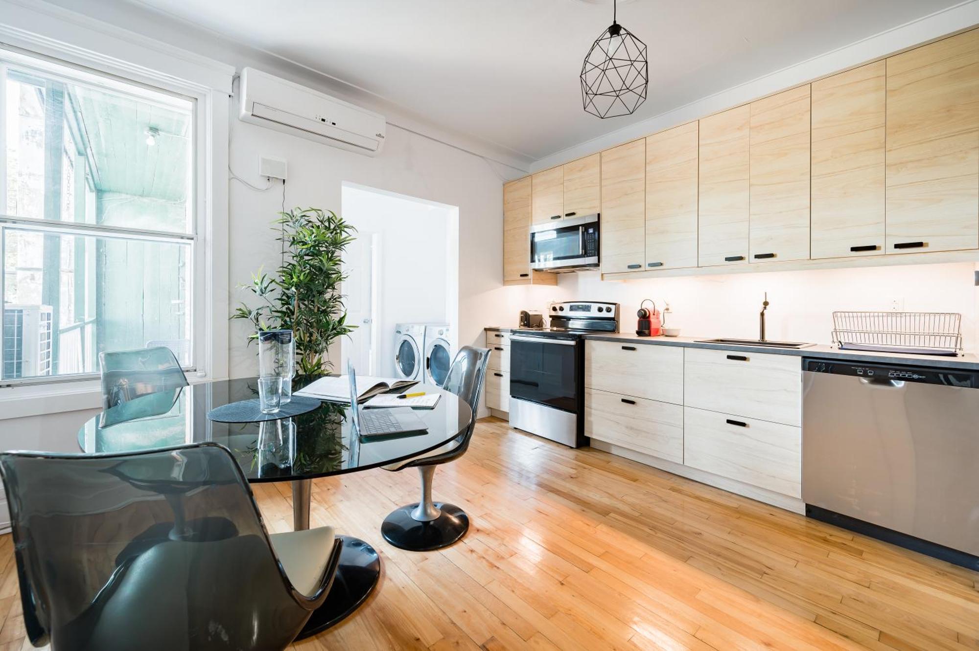 Frontenac Residences *
